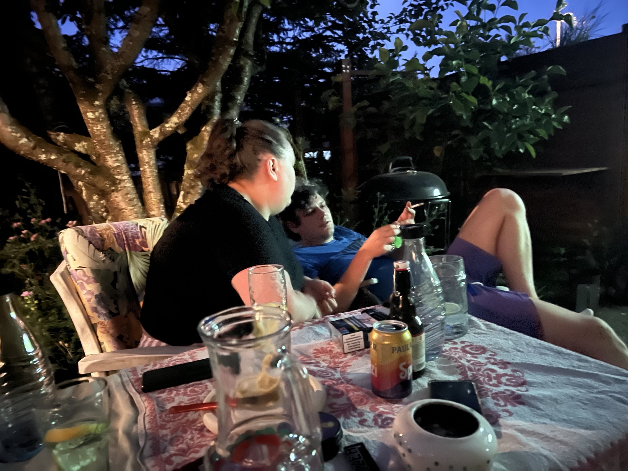 Impression vom Fußballabend im Garten des Kirchberg Soccer Cafe